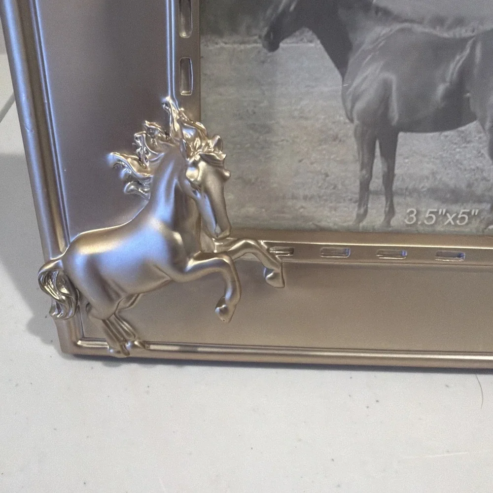 Horse‎ Equestrian 3D 3.5x5 Photo Frame Champagne Gold